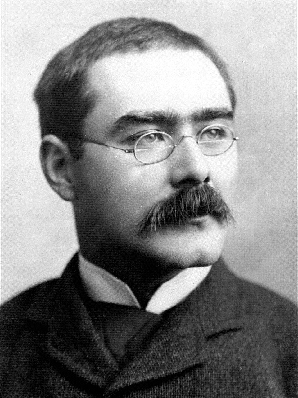 Photo of Rudyard Kipling